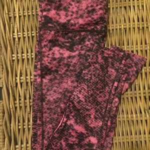 Under Armor workout leggings